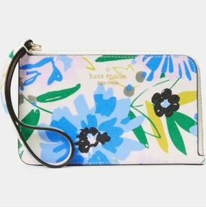 NWT Lucy Festival Floral Wristlet